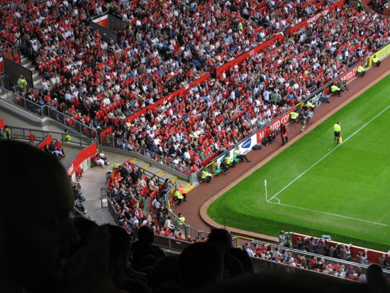 Khó khăn của MU tại Old Trafford